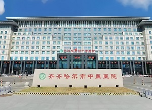 醫(yī)院C型臂更新(xin)換代(dai)之(zhi)路：影增小(xiǎo)C-平闆小(xiǎo)C-介入中(zhong)C-三維(wei)C形臂